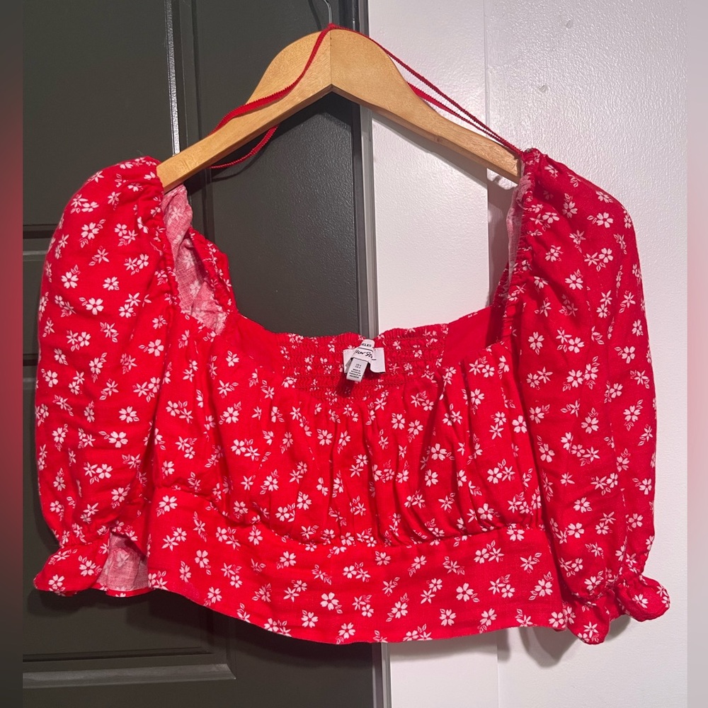 & Other Stories red floral milkmaid crop top size 4 - Picture 6 of 6